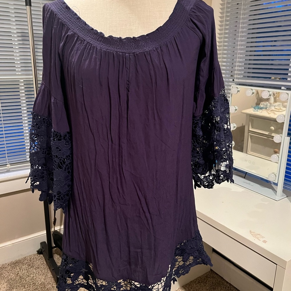 Dress - Picture 2 of 3